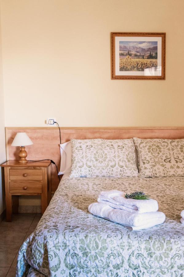 Apartamentos Maribel Calaceite Extérieur photo